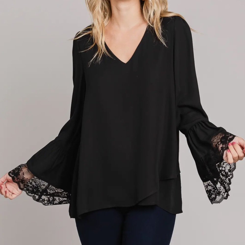 ShopEvelynne Black Lace Cuff Blouse - Picture 3 of 5